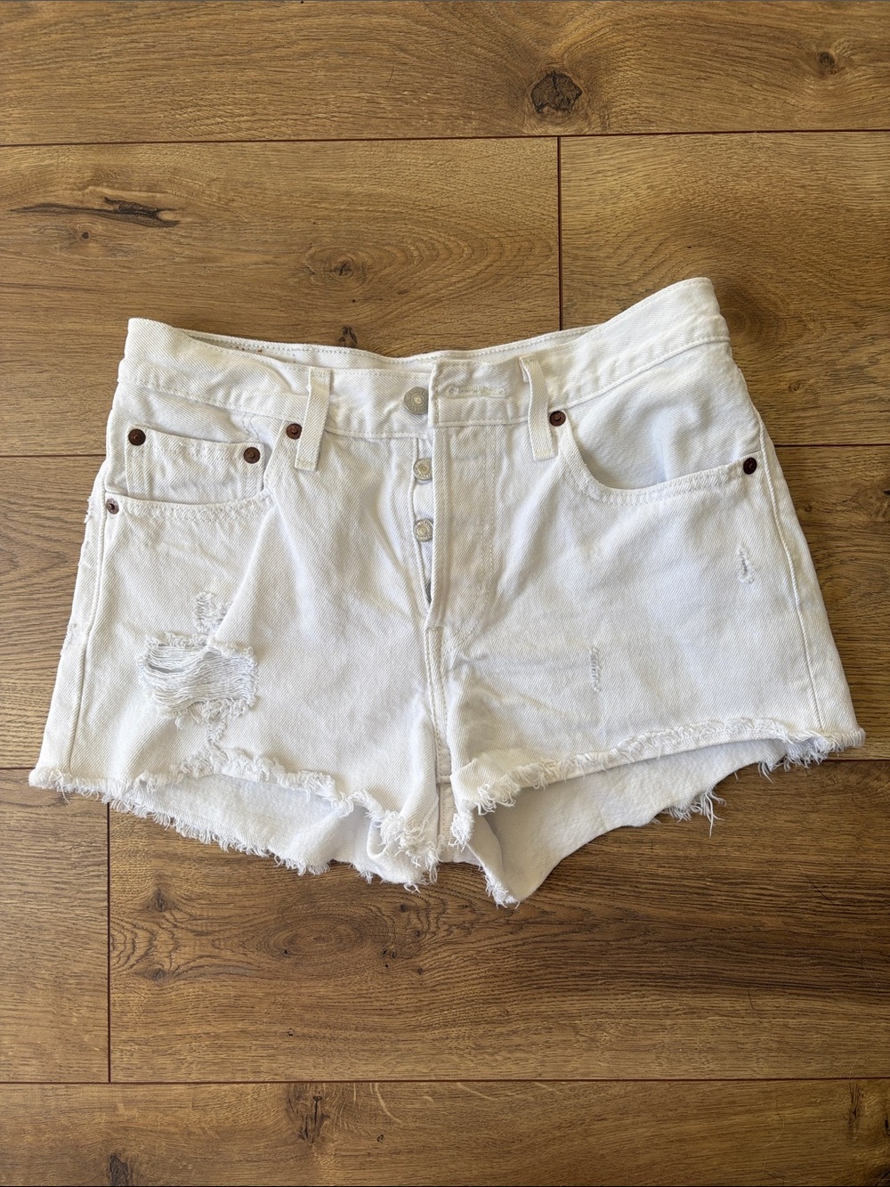 Levi's White 501 Frayed Distressed Button-Fly Denim Jean Shorts